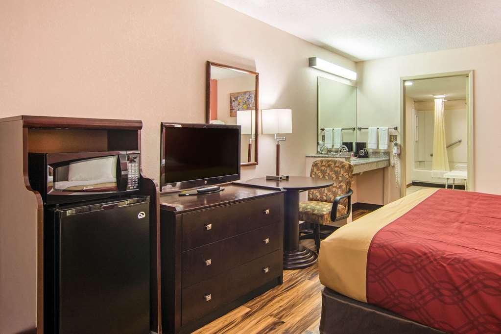Econo Lodge Madison Rum bild